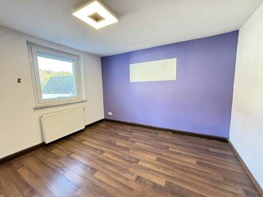 Arbeits-, Kinder- oder Gästezimmer OG