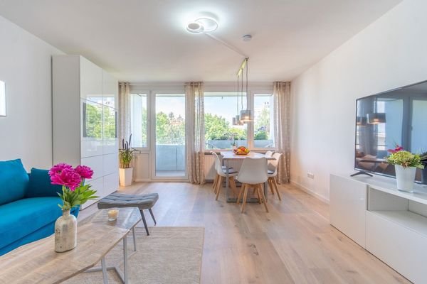 Wohn-Eßzimmer