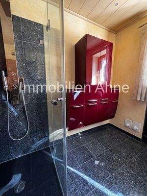 Bad mit Dusche