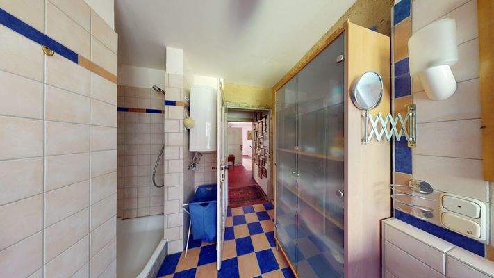 OG Badezimmer Dusche