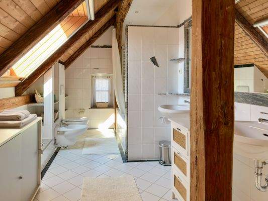 Vollbad -Dachgeschoss