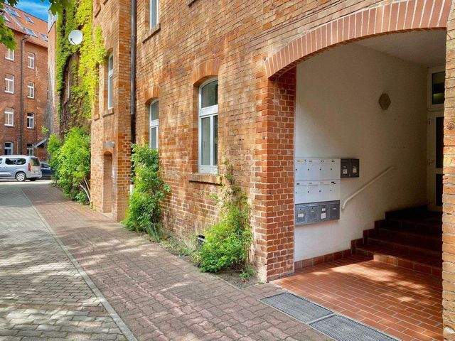 Günstig & gemütlich! Kleine Maisonette Wohnung mit Einbauküche - Foto 5