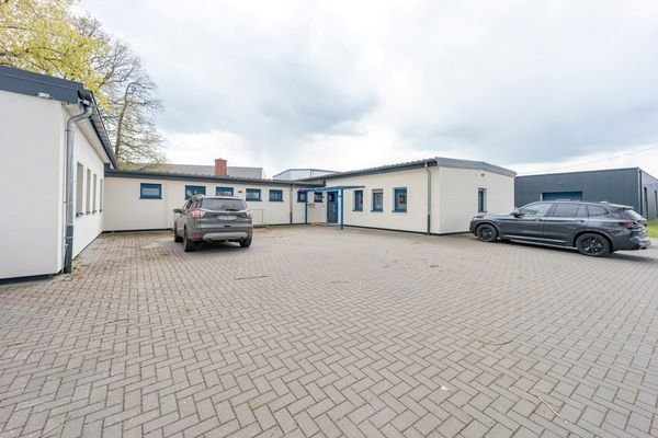 Bürogebäude