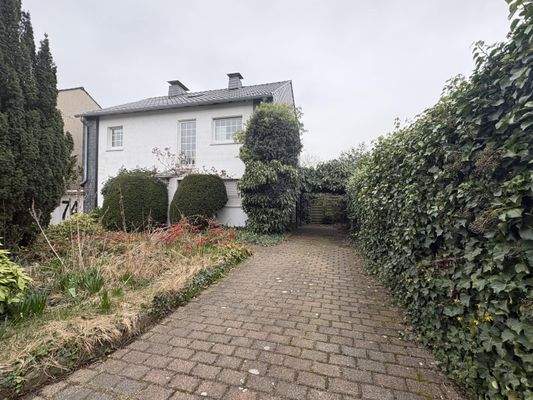 Gebäudeansicht von der rechten Seite