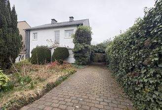 Gebäudeansicht von der rechten Seite