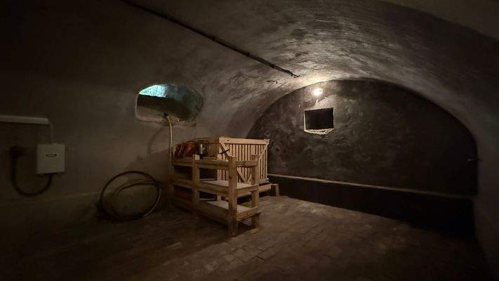 Gewölbe Keller im UG