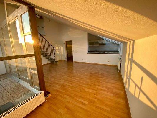 weiterer Blick zur Küche