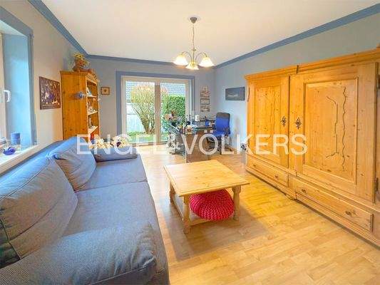 EG: Büro-/Gäste- oder Schlafzimmer