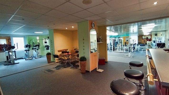 Büro & Tresen Ansicht 1