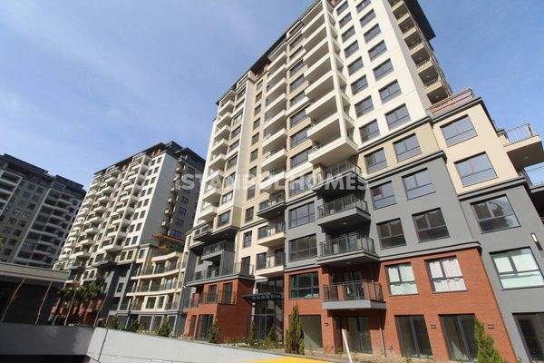 Luxe Flats with High Investment Potential in Beylikduzu