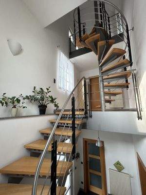 Der Aufgang in das Dachstudio