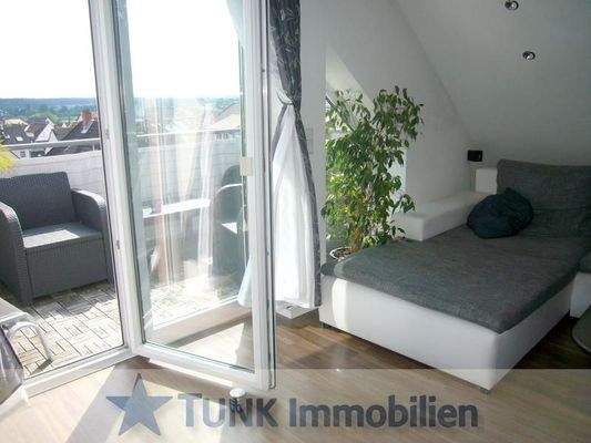 03-Ausgang zum Balkon