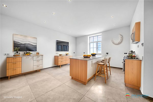 Wohnen-Essen-Kochen, OG 