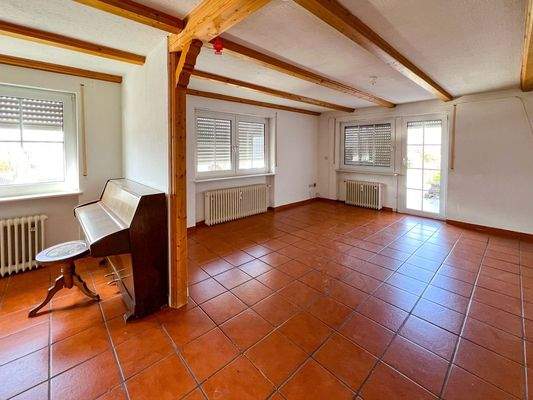 Burgwald Wohnung EG Wohnzimmer