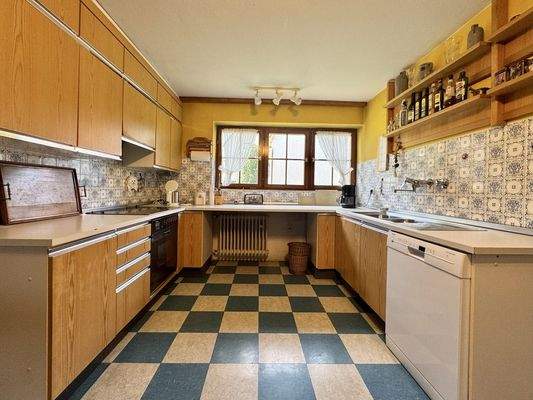 D1CEFDEA-1557-4A5B-A7FA-E8A5FB77E590