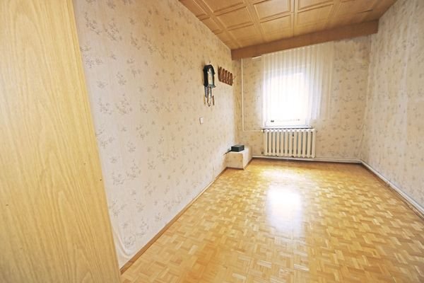 kleines Zimmer im EG