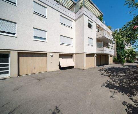 Außenansicht_Garage