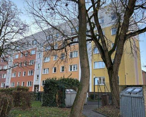 Mehrfamilienhaus Rückseite