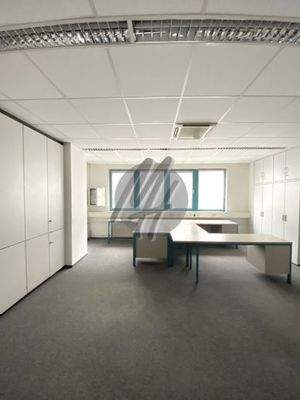 INFOS UNTER: 06171-586000