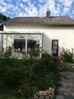 Haus-Südseite mit Wintergaren