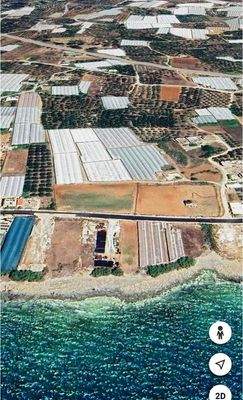 Südostkreta, Koutsouras: Baugrundstück direkt am Meer zu verkaufen