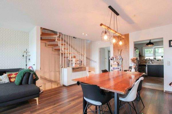 Wohn- und Essbereich (8)