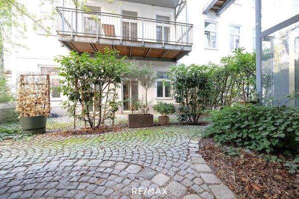 Pflanzen anstatt Zaun als Trennug zum Nachbarn