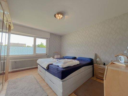 Elternschlafzimmer - EG