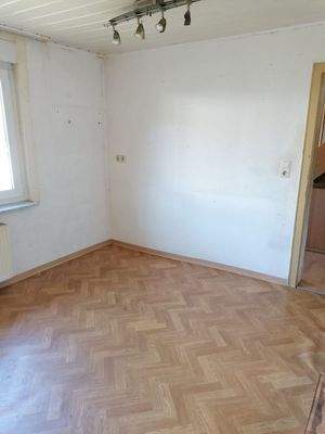 WhatsApp Image 2025-11-11 at 10.13.46 (5)