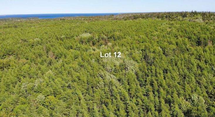 Cape Breton - Shaw Lake - 11,2 Hektar-Areal in her