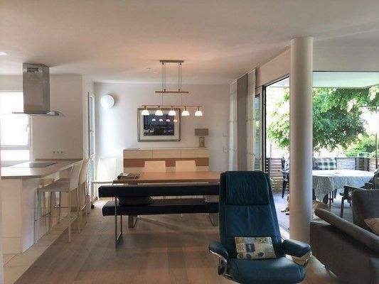 Essbereich mit Küche