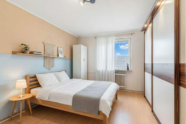 Schlafzimmer (Möblierungsvorschlag - KI)