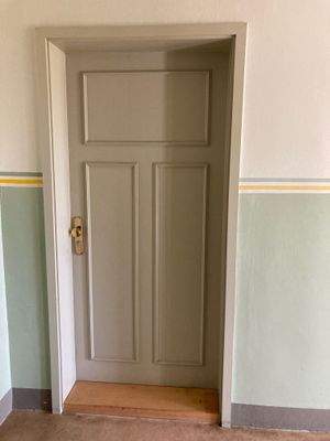 Wohnungseingangstür