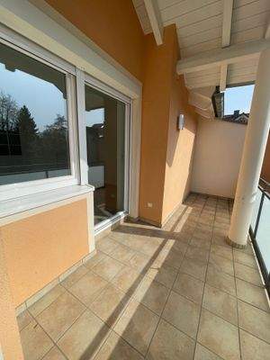 Balkon mit Blick ins Grüne