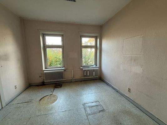 Erdgeschoss Gewerberäume