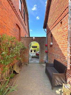 Durchgang Haus-Garage