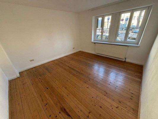 Wohnzimmer-/Esszimmer (Beispiel)