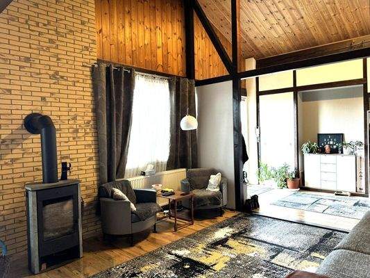 Großes Studio im DG ...