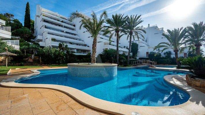 BHHS-BAL-1076_1_3_92151_1_13_Puerto Portals Mallorca apartamento en venta piscina 92151