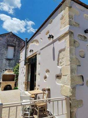 Kreta, Kalamitsi Alexandrou: Kretisches Steinhaus in friedlichem Dorf zu verkaufen