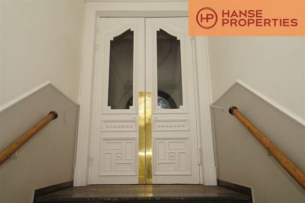 neu gestrichene Zwischentür