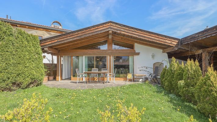 KITZIMMO-Großzügiges Haus mit 3 Wohnungen mieten - Immobilien St. Johann.