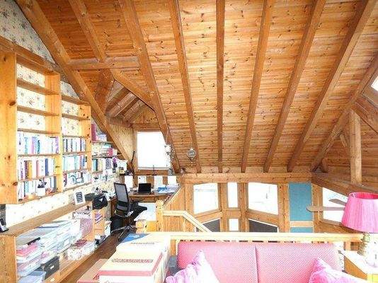 06 Wohnzimmer DG.JPG