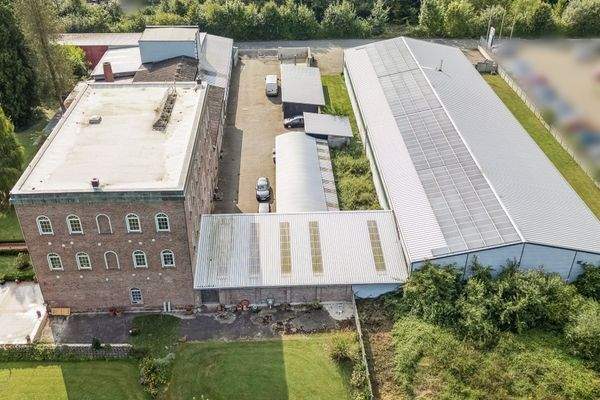 Luftbild Gesamtanlage