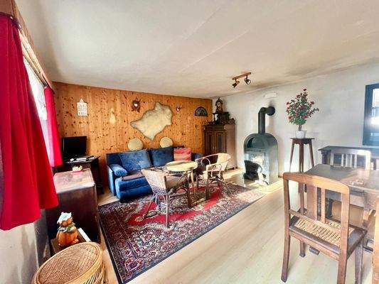 24_Gästehaus Wohnbereich.jpeg