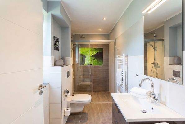 DI - Forbes Global Properties