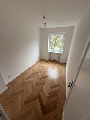 Kinder- oder Arbeitszimmer