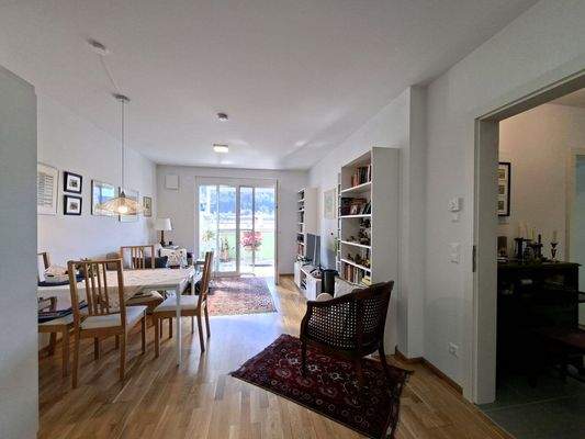 Wohnbereich Ausgang Balkon