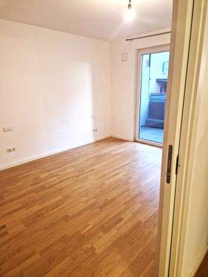 WhatsApp Image 2025-11-28 at 08.52.19 (4).jpeg