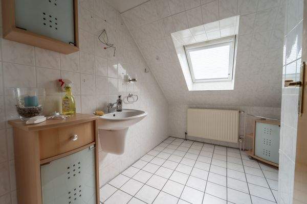 Badezimmer im Obergeschoss